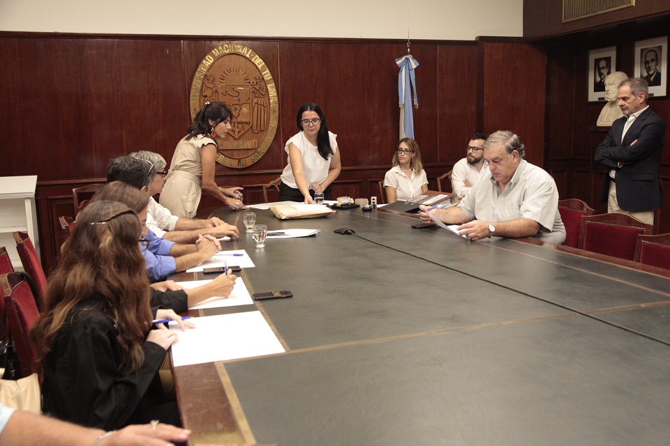 Abrieron Los Sobres De La Licitaci N Para Construir Aulas Para La