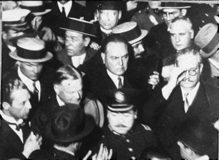 El presidente Yrigoyen fue derrocado, hace 90 años, por un golpe cívico ...